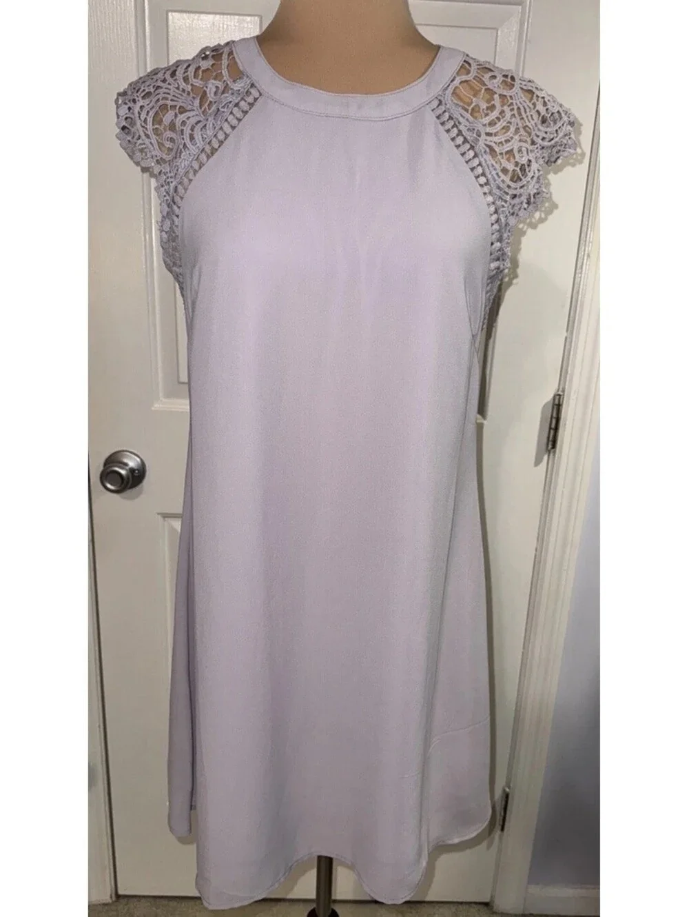 Altar'd State Dress Tunic Lilac Color Size Small Lace Cap Sleeve
